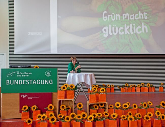 Evangelische Kranken- und Alten-Hilfe e.V. - Grüne Damen und Herren - eKH-Bundestagung ein voller Erfolg